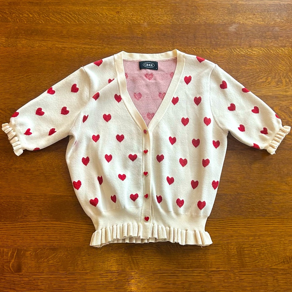 Adorable Beige Cardigan w Heart details